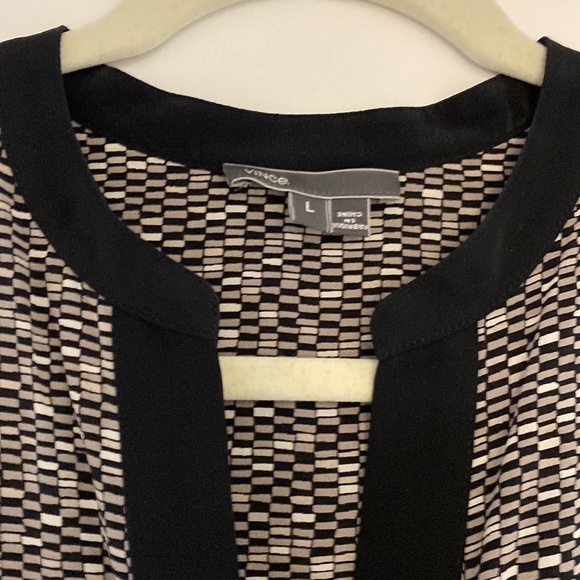 Trendy NYC Vince Dress - Picture 2 of 5